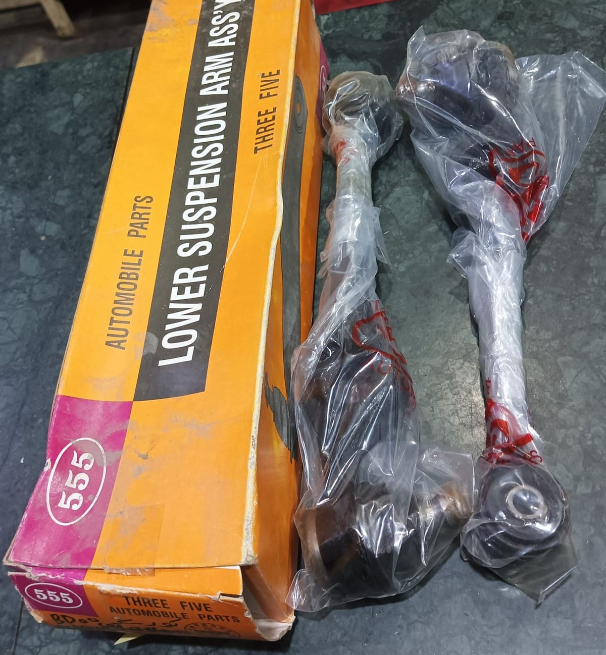 Daihatsu Cuore 555 Chimta Set